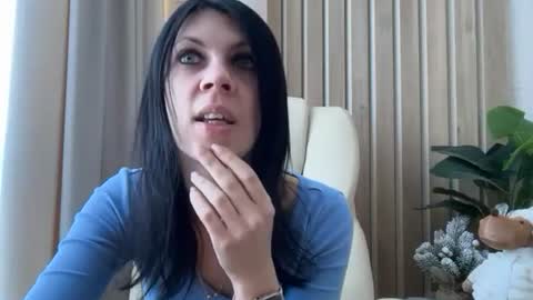 Snapshot of injaathome chatting on 02.10.26 InjaAtHome online show from 02.10.26