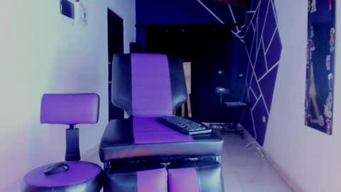 Snapshot of ink_demon chatting on 11.03.25 demon online show from 11.03.25