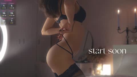 Snapshot of inkanuko chatting on 10.28.25 Im Senise Welcome to my room My instagram online show from 10.28.25