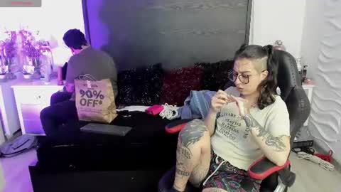 Snapshot of inkedsinners_ chatting on 06.18.26 inkedsinners_ online show from 06.18.26