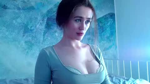 Lina online show from 03.29.26