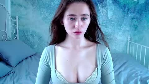 Lina online show from 04.04.26