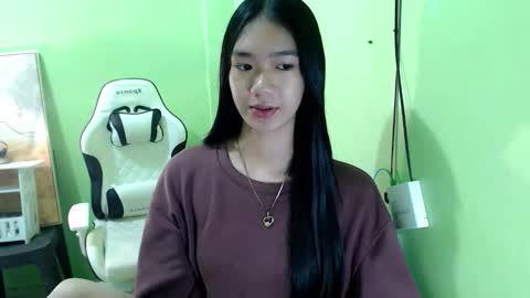 Reign online show from 02.05.26