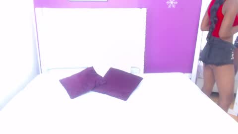 Snapshot of innocent_sexybaby chatting on 11.14.25 innocent_sexybaby online show from 11.14.25