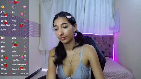 Snapshot of inocent_luna chatting on 12.06.24 Luna moon online show from 12.06.24