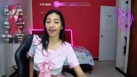 Snapshot of inocent_luna chatting on 02.01.25 Luna moon online show from 02.01.25