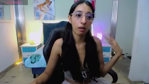 Snapshot of inocent_luna chatting on 07.12.26 Luna moon online show from 07.12.26
