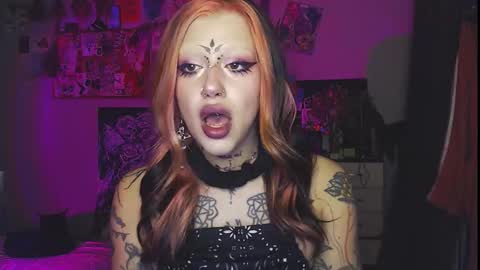 Insunnity666 online show from 10.04.25