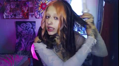 Insunnity666 online show from 10.09.25