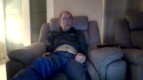 inthemood63 online show from 10.21.25