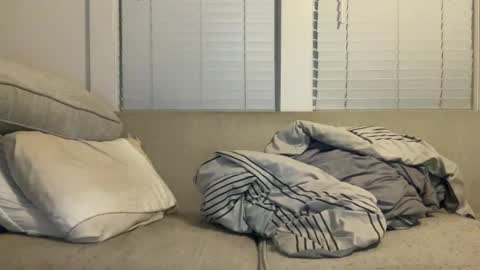 Snapshot of inthenude1 chatting on 11.16.25 inthenude1 online show from 11.16.25