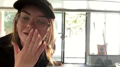 Snapshot of intothewoodswego chatting on 10.01.25 IntoTheWoodsWeGo online show from 10.01.25