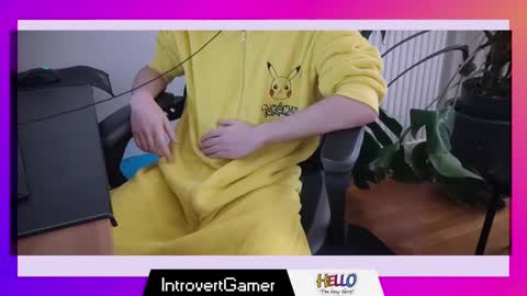 Snapshot of introvertgamer chatting on 12.21.24 introvertgamer online show from 12.21.24