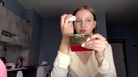 Dina online show from 12.20.25