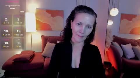 Snapshot of irene_marlow chatting on 10.18.25 Irene online show from 10.18.25