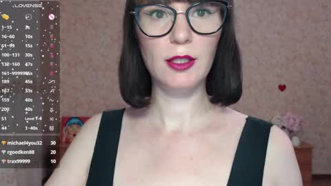 IrenLarasani online show from 12.08.24