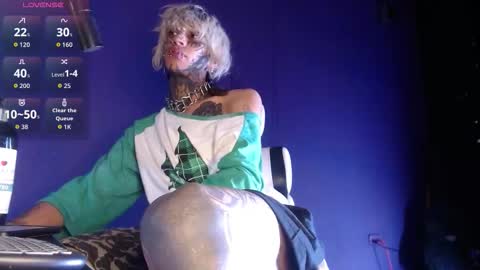 Snapshot of irezumi_bari chatting on 03.08.26 irezumi_bari online show from 03.08.26