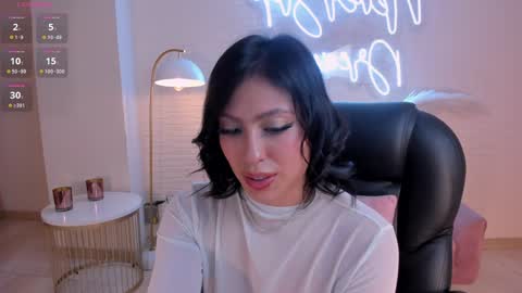 Snapshot of irinaportman chatting on 12.11.24 Irina online show from 12.11.24