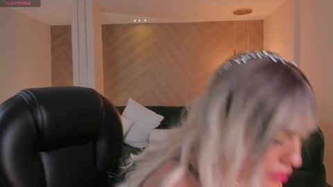 Snapshot of irinaportman chatting on 02.04.25 Irina online show from 02.04.25
