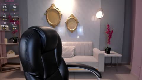 Snapshot of irinaportman chatting on 02.06.25 Irina online show from 02.06.25