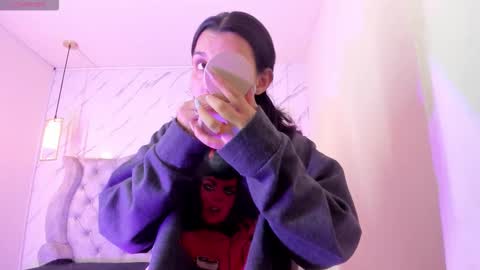 iris_77 online show from 09.29.25