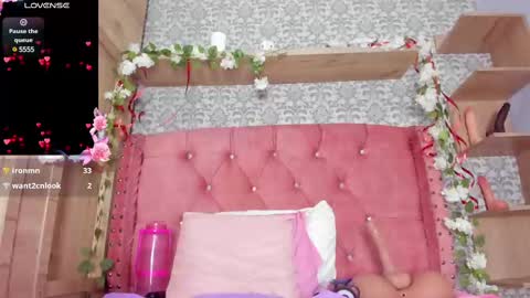 Snapshot of iris_charlotte chatting on 02.22.25 Hot Charlotte online show from 02.22.25