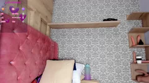 Snapshot of iris_charlotte chatting on 10.04.25 Hot Charlotte online show from 10.04.25