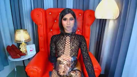 Snapshot of iris_lauren chatting on 05.16.26 Iris online show from 05.16.26