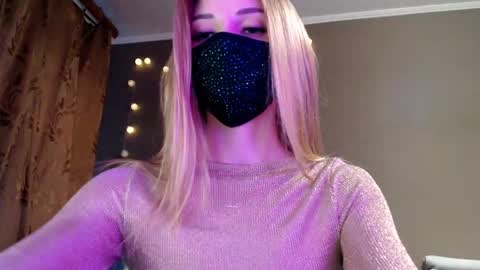 Lily online show from 05.15.26