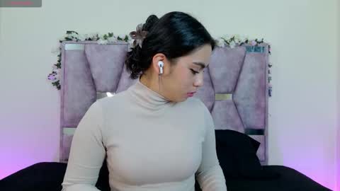 Iris online show from 11.08.25