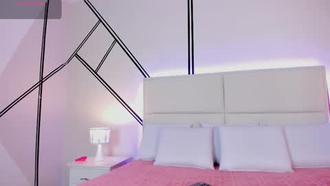 Iris online show from 03.24.26