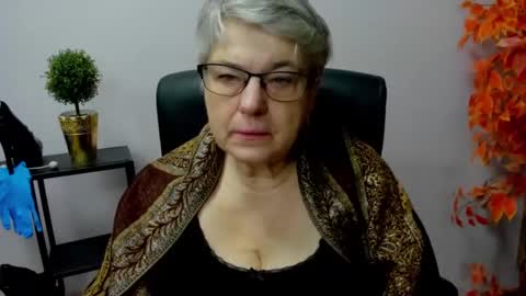 I R I S online show from 01.16.25