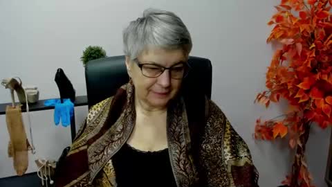 I R I S online show from 01.21.25