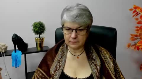 I R I S online show from 01.30.25
