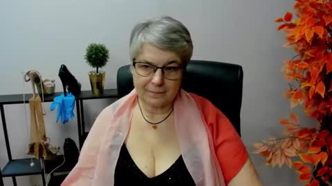 I R I S online show from 01.31.25