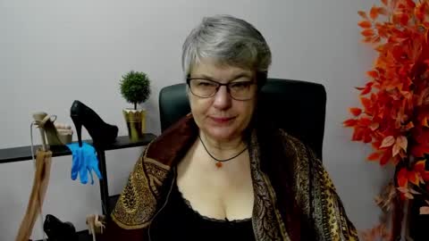 I R I S online show from 02.13.25