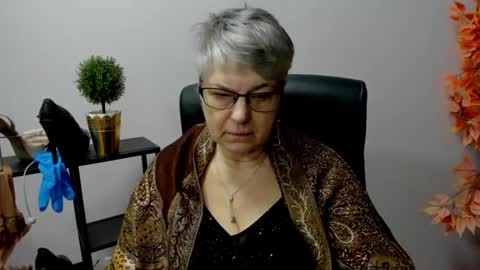 I R I S online show from 02.21.25