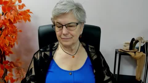I R I S online show from 09.26.25