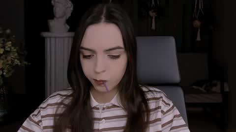 Iris online show from 12.05.24