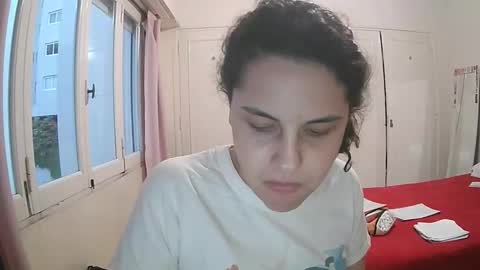 Iris online show from 11.10.25