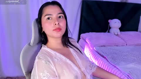 Iris Moira  online show from 03.15.26