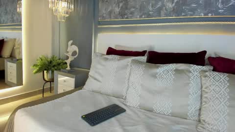    online show from 03.27.26