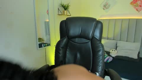 Iris online show from 10.29.25