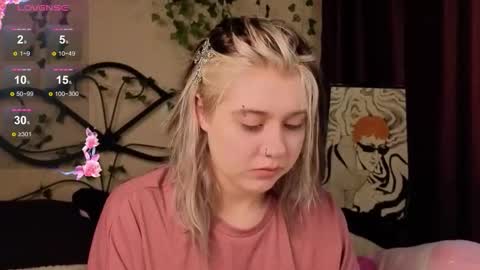 Snapshot of irissocute chatting on 11.11.25 I am Cutie Iris3 online show from 11.11.25