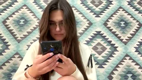 irisss31 online show from 12.18.25