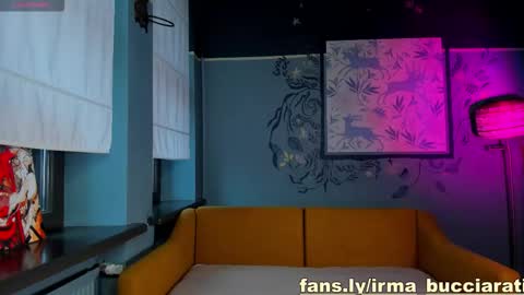 Snapshot of irma_bucciarati chatting on 10.06.25 irma_bucciarati online show from 10.06.25