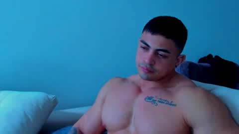 Snapshot of iron_coleman chatting on 10.23.25 Iron online show from 10.23.25