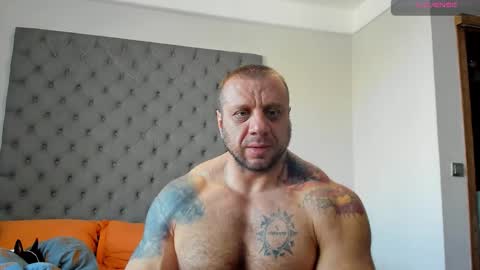 Snapshot of ironhulk22 chatting on 03.21.26 ironhulk22 online show from 03.21.26