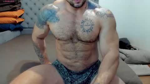 Snapshot of ironhulk22 chatting on 07.17.26 ironhulk22 online show from 07.17.26