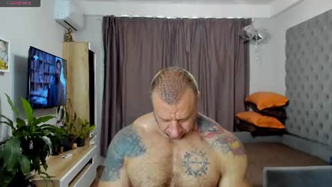 Snapshot of ironhulk22 chatting on 07.19.26 ironhulk22 online show from 07.19.26